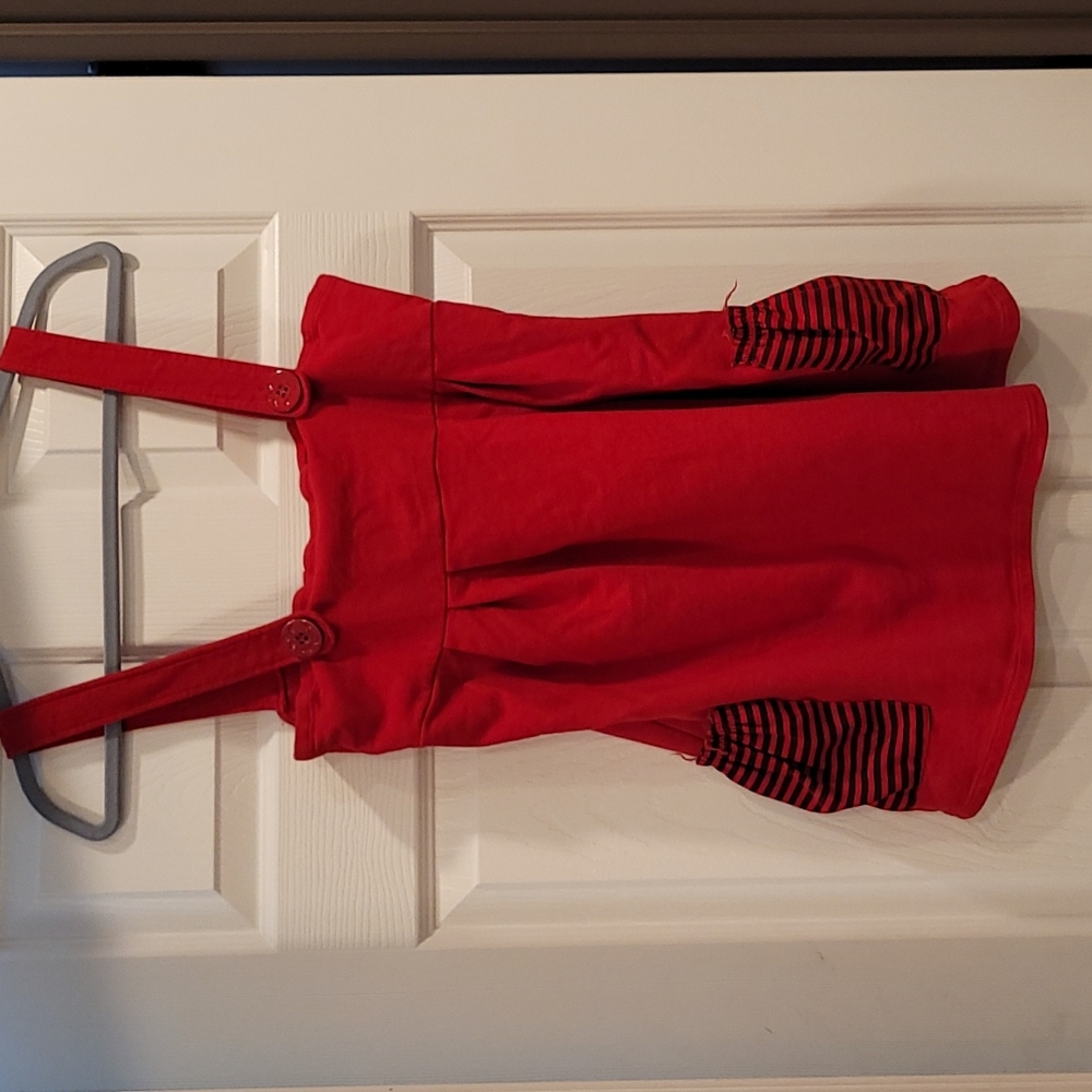 G Girl button tank top with pockets